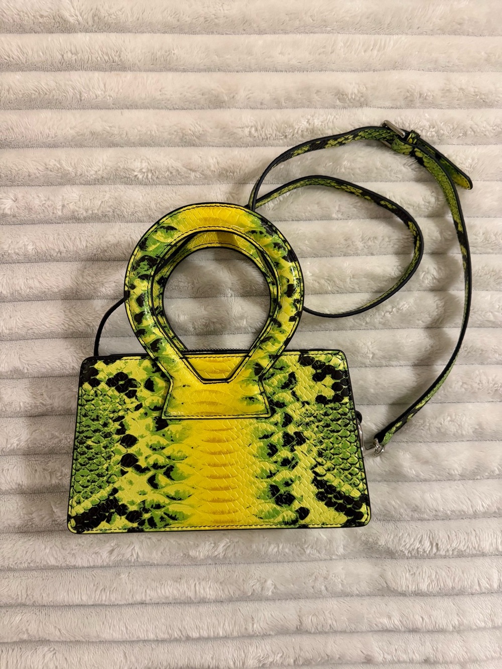 Luar Small Ana Snake Effect Leather Crossbody Bag - Picture 6 of 15